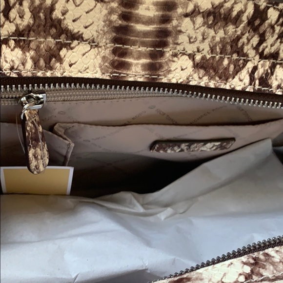 NWT Michael Kors Snakeskin purse and wallet - Picture 2 of 8